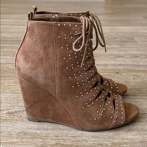 Jessica Simpson Barlett Canela Brown Suede Wedges